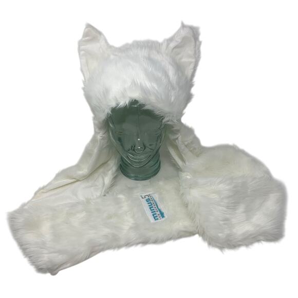 Minus 5 Ice Experience Ice Bar Cat Hat With Scarf and Hand Pockets - Picture 1 of 5